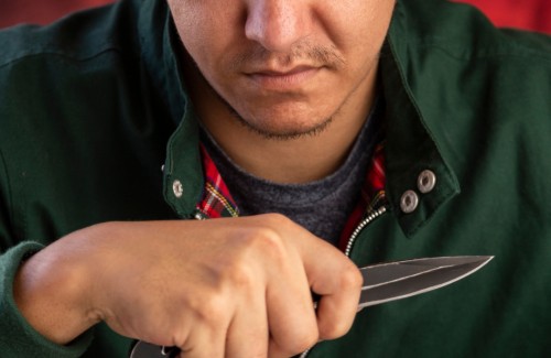 Grenzen stellen aan messentrekkerij en agressief bedelen